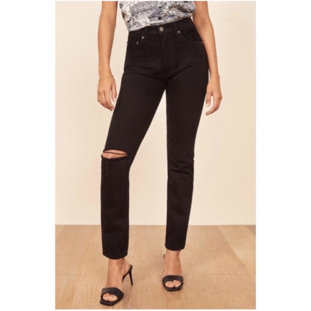 Reformation Julia High Rise Cigarette‎ Jean Black Ripped Knee Size 24 90s Sporty